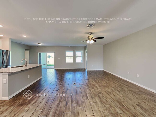 Building Photo - 2409 Prague Ln