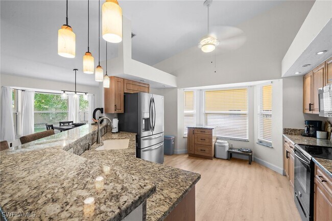 Building Photo - 17761 Castle Harbor Dr