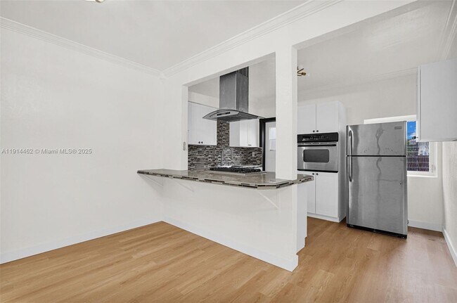 Building Photo - 12287 NE 7th Ave