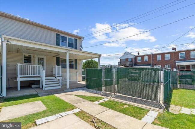 Building Photo - 1268 Delbert Ave