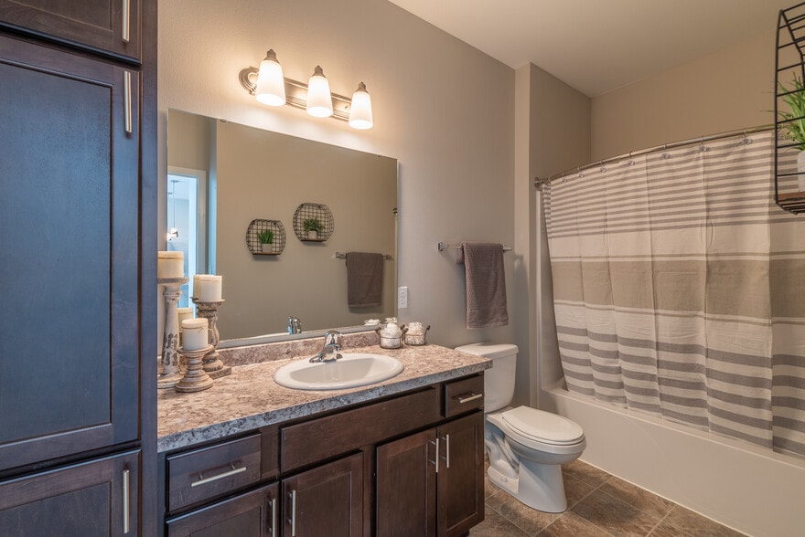 Interior Photo - Dwell at Lakewood