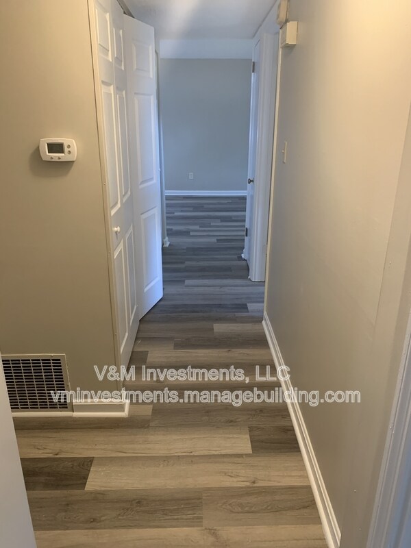 Building Photo - 3837 Wem Dr