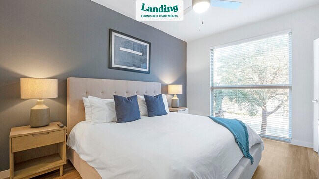 Building Photo - 151 7th St S