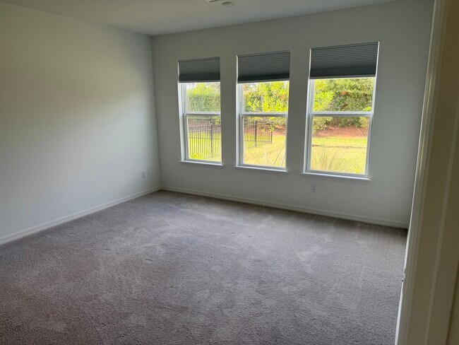 Building Photo - 15077 Shady Palms Ln