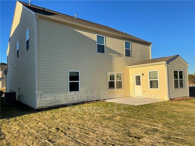 Building Photo - 5689 Wheeler Ridge Rd