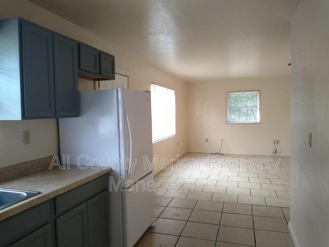 Building Photo - 2026 NW 14th St