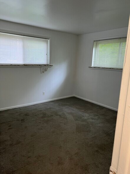 Building Photo - 6007 Park Heights Ave