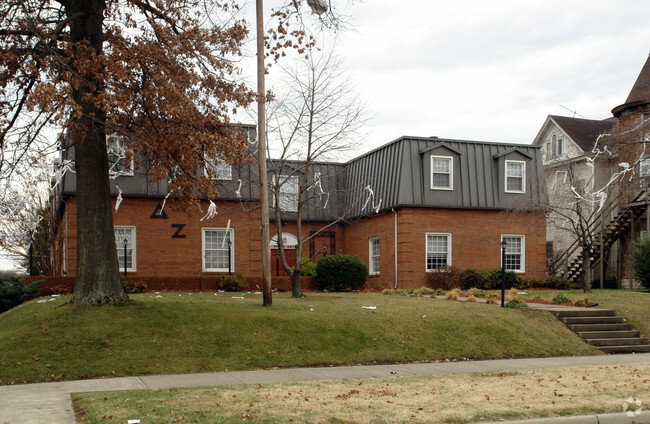 Primary Photo - Delta Zeta
