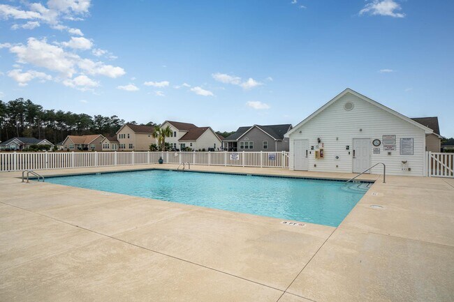 Building Photo - 343 Camrose Wy