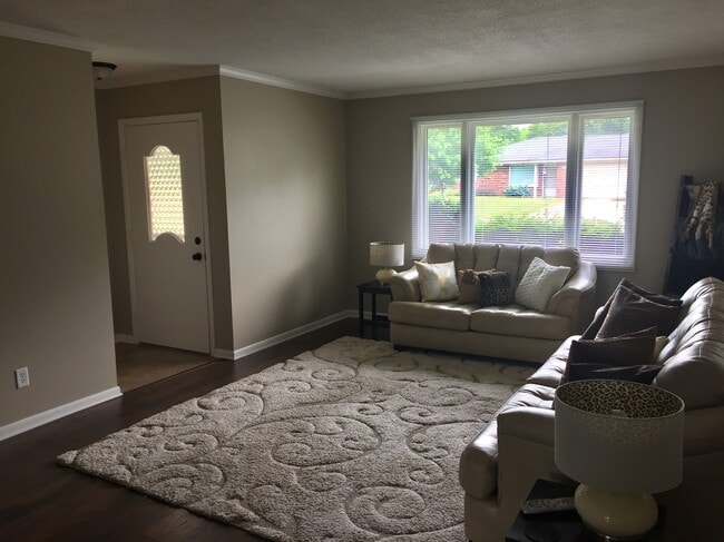 Building Photo - 14214 W Heather Ln