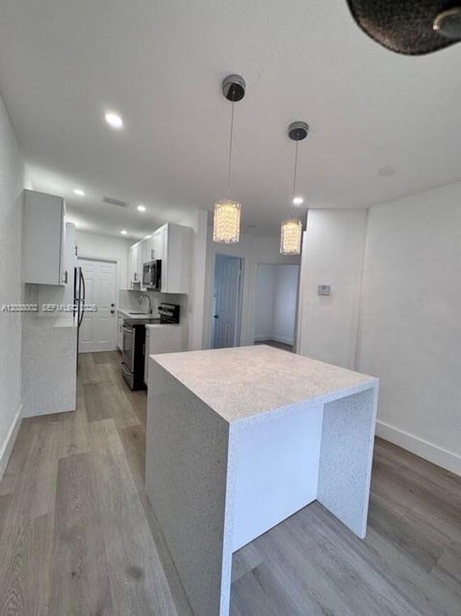Building Photo - 4783 NW Flagler Terrace