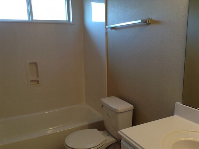 Building Photo - 5718 Emerald Brook Ln