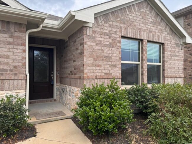 Building Photo - ****3 BEDROOM IN FORNEY****  TRINITY CROSS...