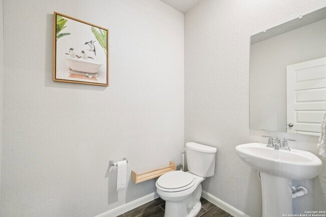 Building Photo - 14640 Sweet Clover