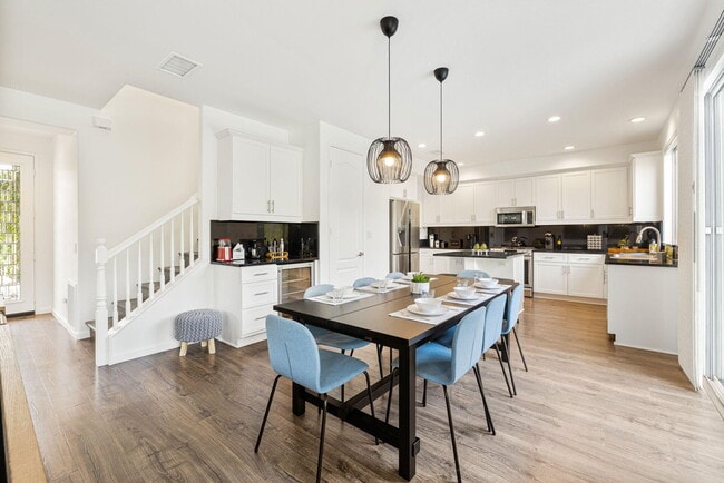 Building Photo - 48701 Anastacia Ct