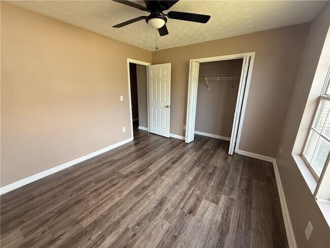 Building Photo - 145 Chandler Fields Dr