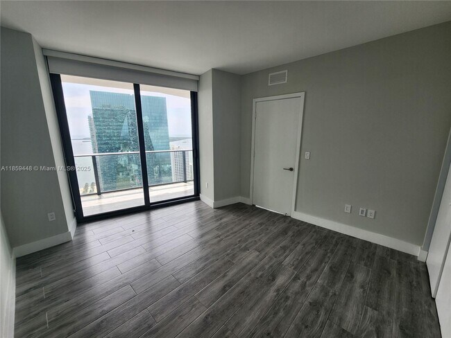 Building Photo - 1300 S Miami Ave