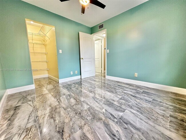 Building Photo - 12307 NW 13th Ct