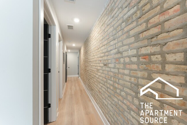 Building Photo - 2200 N Kedzie Blvd