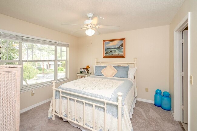 Building Photo - 11201 Harbour Vista Cir