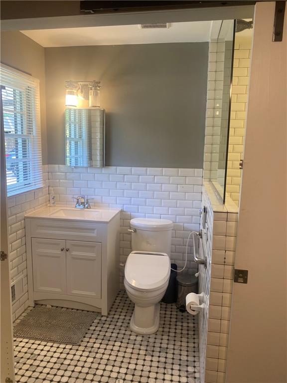 Building Photo - 3328 Ferncliff Pl NE