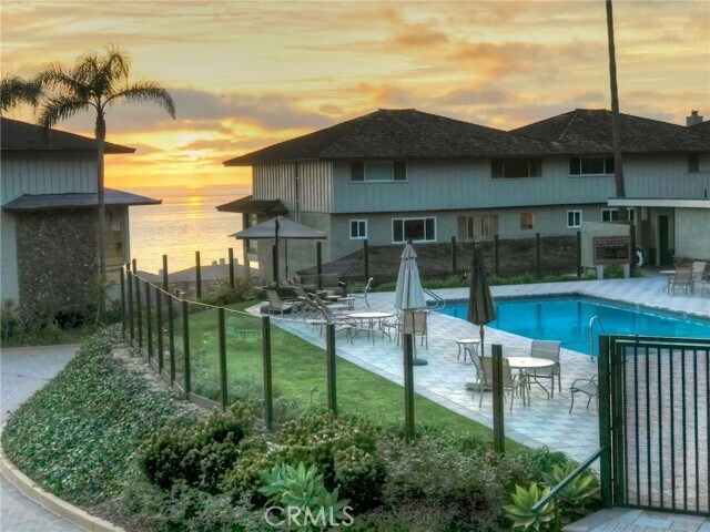 Building Photo - 22 Blue Lagoon