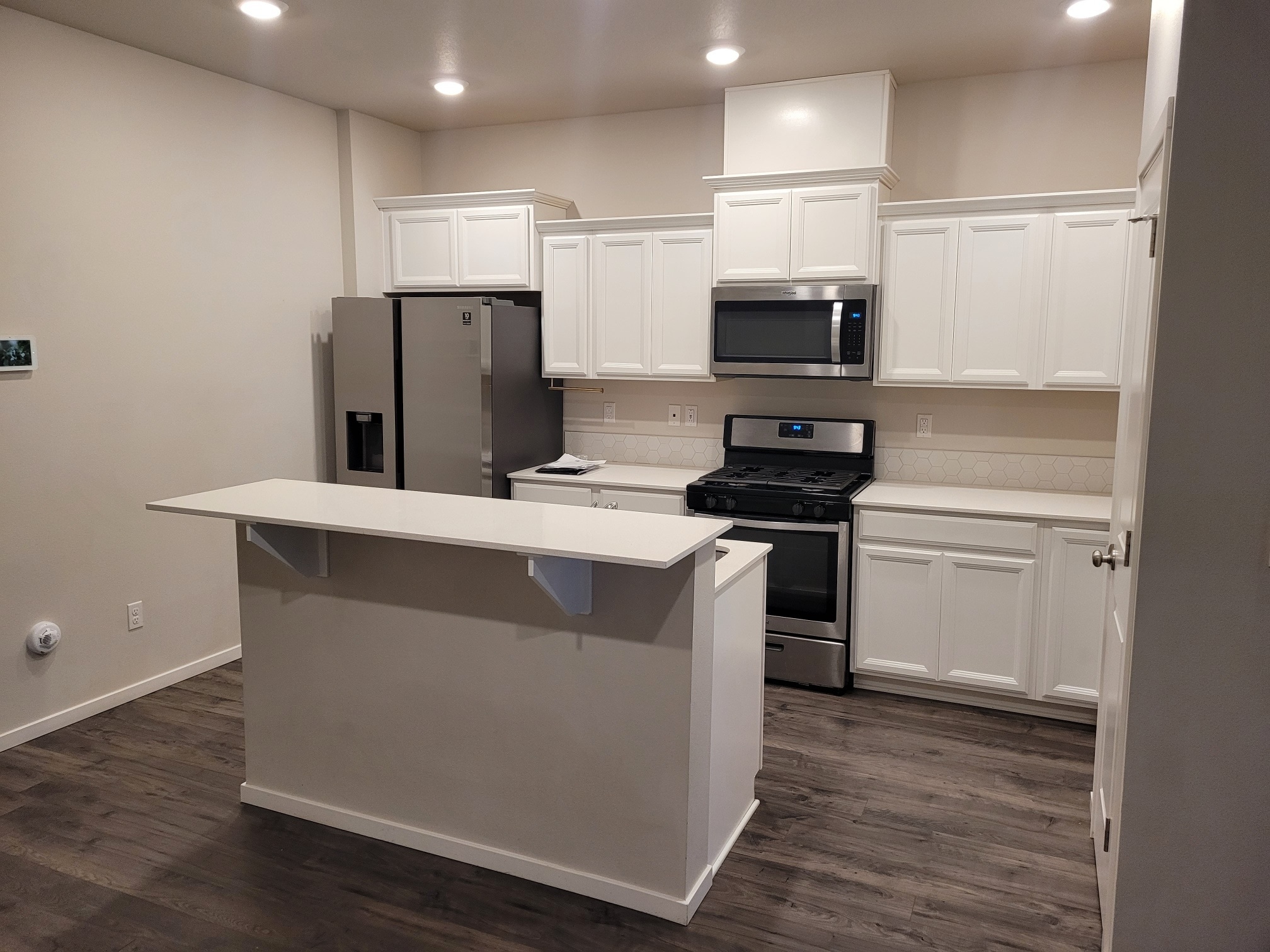 Building Photo - 1274 NW Upas Pl