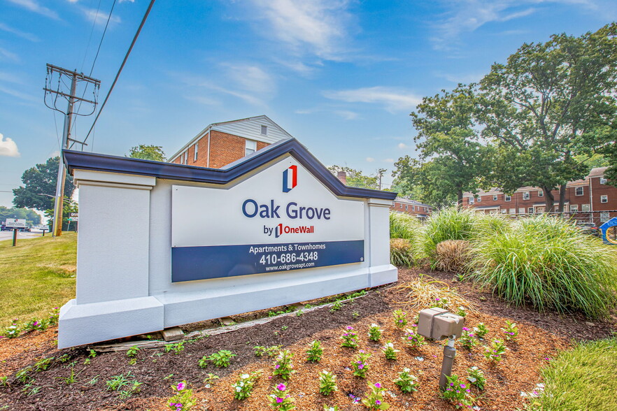 Building Photo - Oak Grove by OneWall