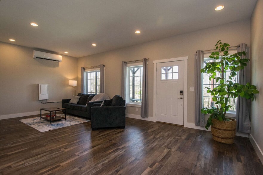 Building Photo - 2324 Greater Druid Hills Blvd