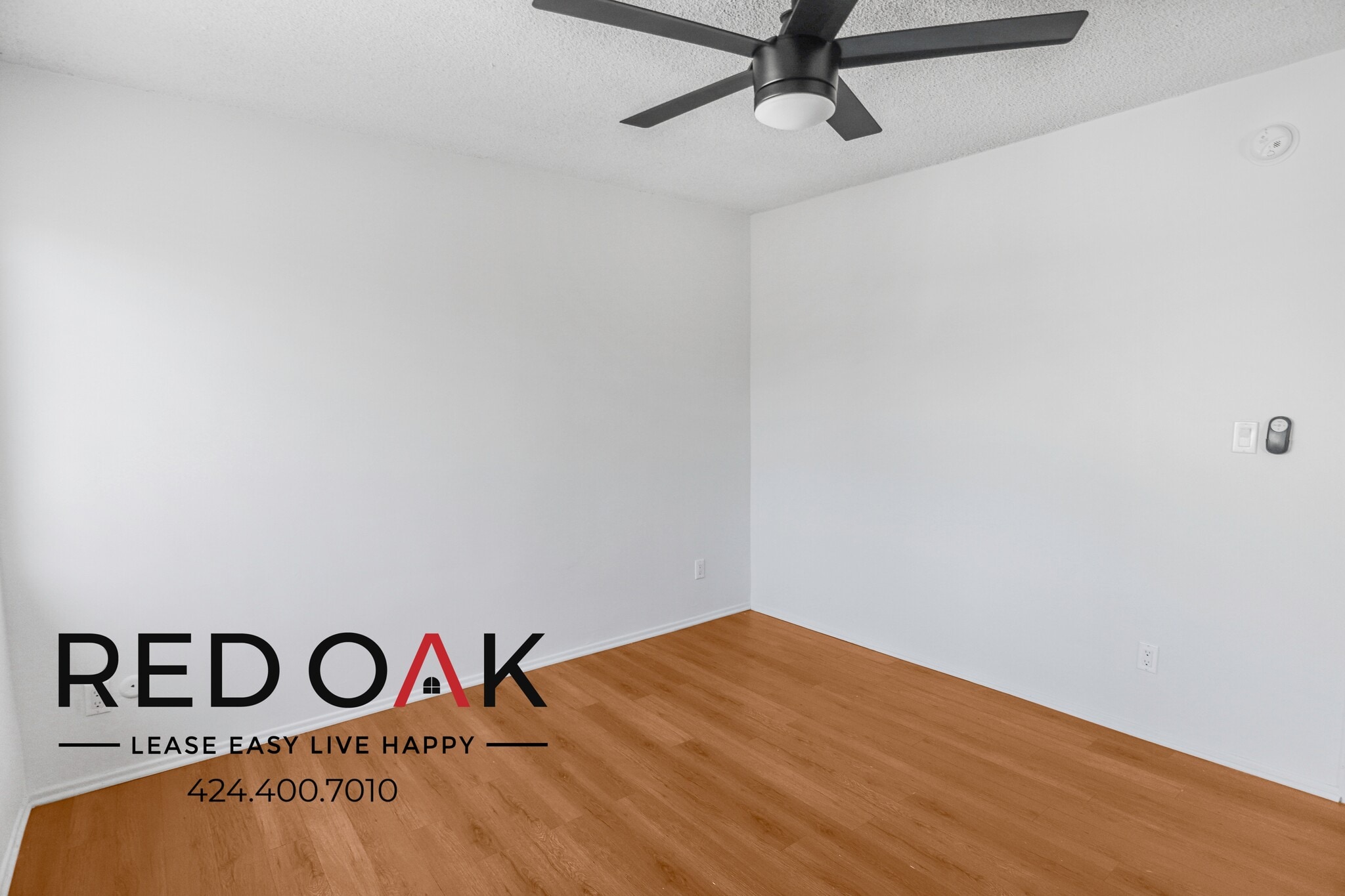 Building Photo - 7720 Hampton Ave