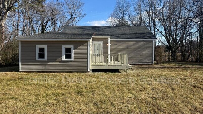 Building Photo - 3909 Burtis St