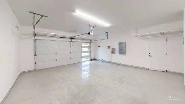 Building Photo - Newly Constructed Modern 3BR Kerry Ranch Home with Private Yard & Solar