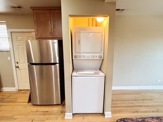 Building Photo - 7410 N Damen Ave