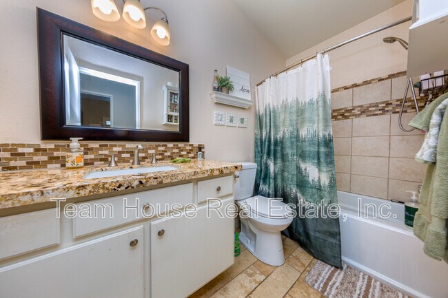 Building Photo - 28258 Sugar Pine Way