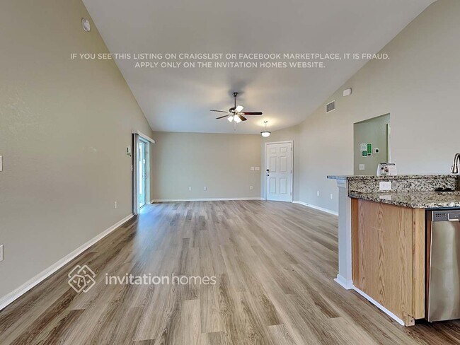 Building Photo - 4518 Fairway Oaks Dr