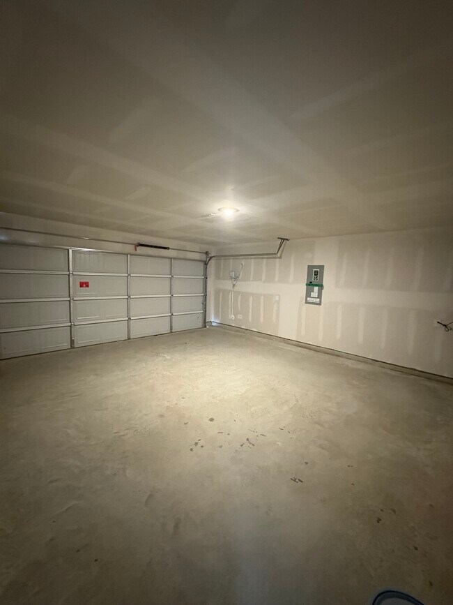 Building Photo - 1522 Lanner Mdws Ln