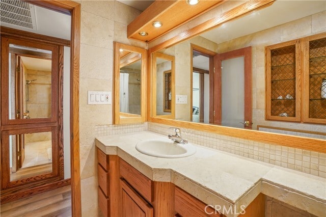 Building Photo - 24035 Vista Corona