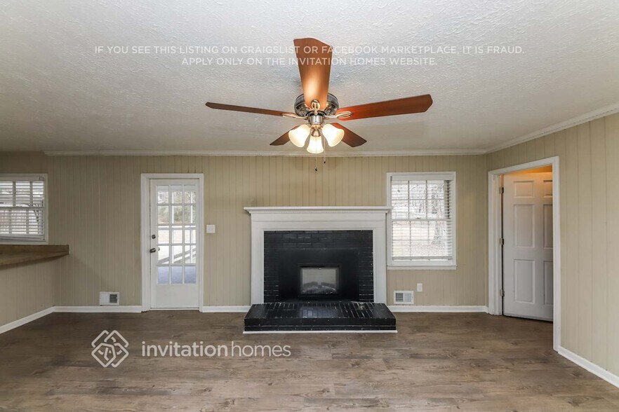 Building Photo - 3011 Stoneridge Ct