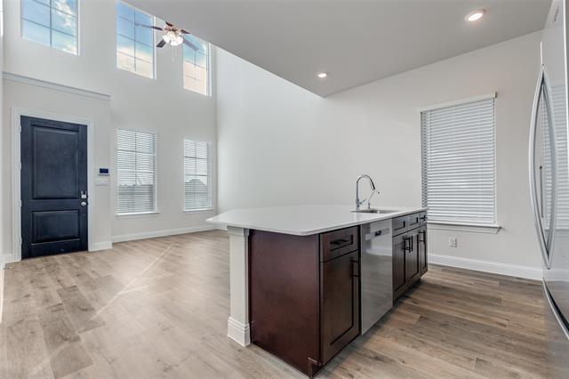 Building Photo - 1566 Dulwich Dr