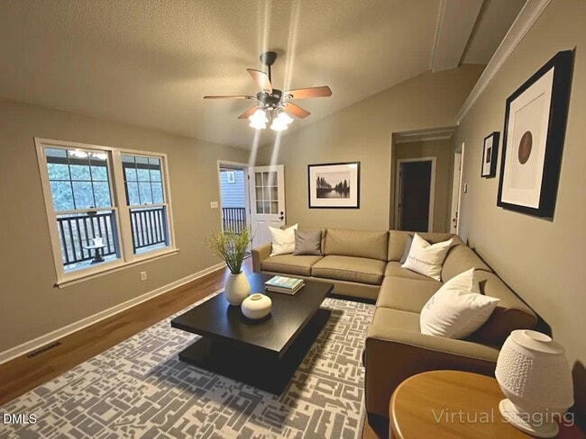 Building Photo - 161 Mill Creek Dr