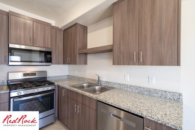 Building Photo - 1005 Tortoise Rock Dr
