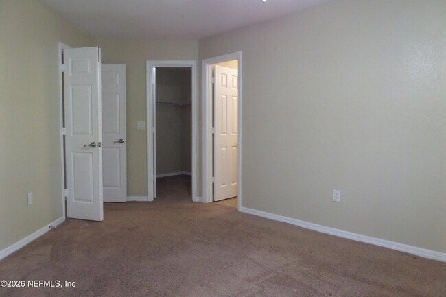Building Photo - 10150 Belle Rive Blvd