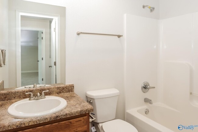 Building Photo - 120 Wethersfield Dr