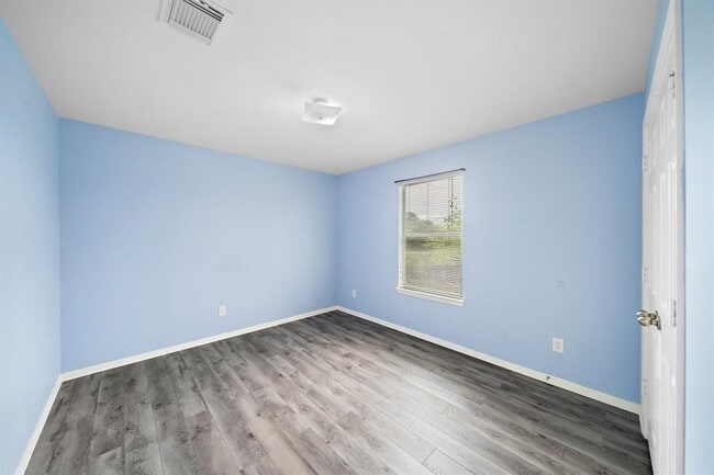 Building Photo - 6503 Holly Cove Ln