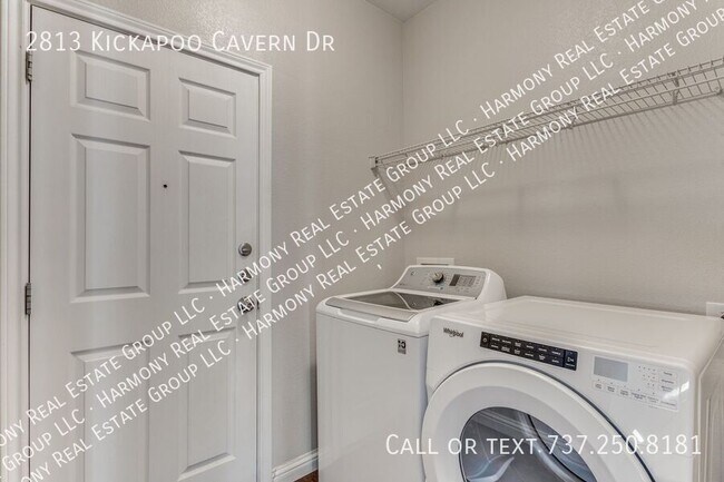 Building Photo - 2813 Kickapoo Cavern Dr