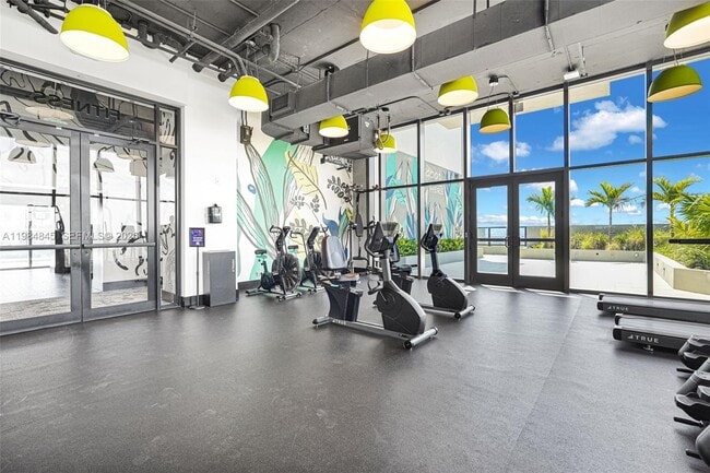 Building Photo - 307 SW 5th St