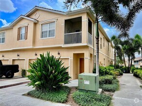 Building Photo - 3762 Parkridge Cir