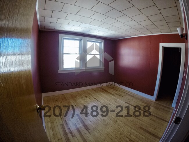 Building Photo - SINGLE FAMILY HOME @ AUGUSTA, ME