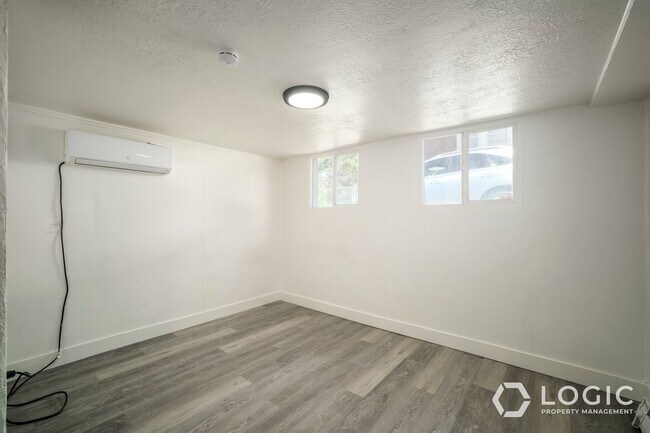 Building Photo - 2743 Liberty Ave