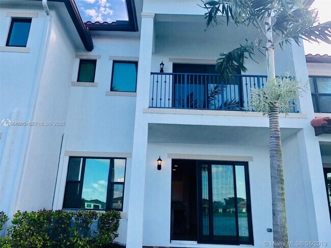 Building Photo - 1409 SW 113th Ave
